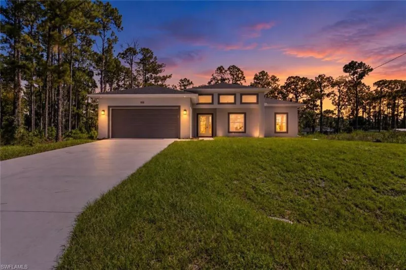 LEHIGH ACRES