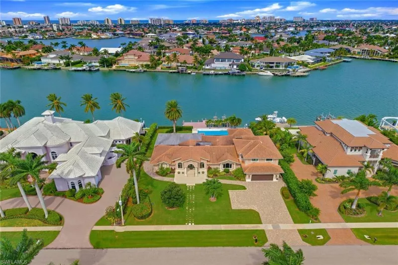 MARCO ISLAND