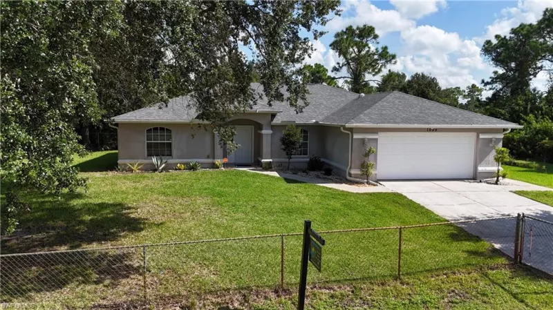 LEHIGH ACRES