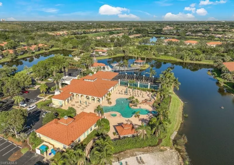 ESTERO