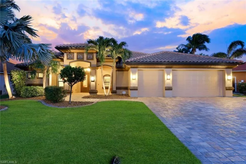 CAPE CORAL