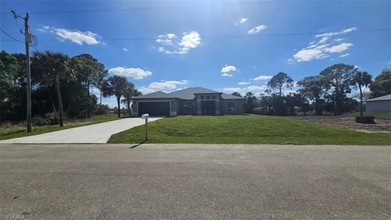 LEHIGH ACRES