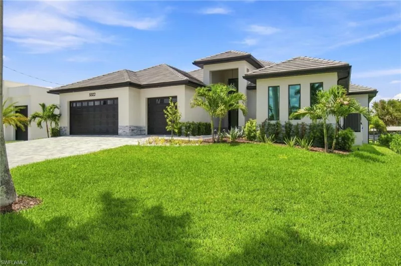CAPE CORAL