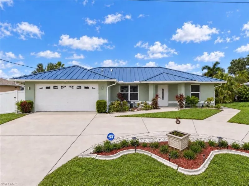 CAPE CORAL