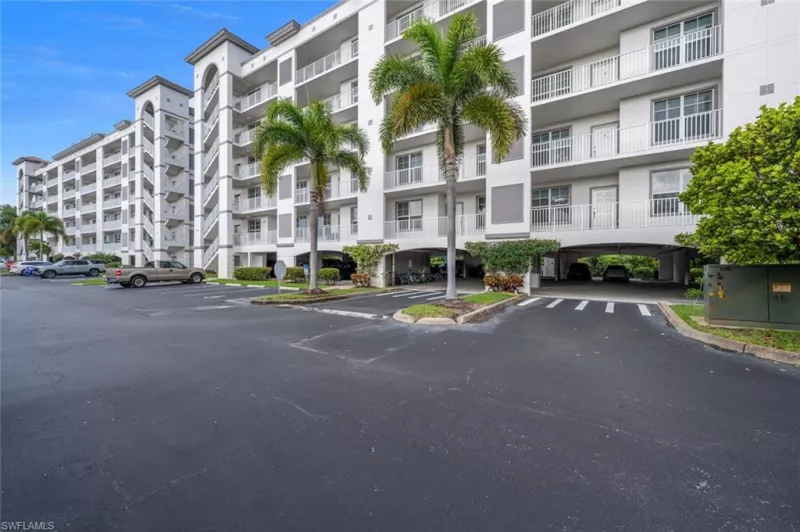 BONITA SPRINGS