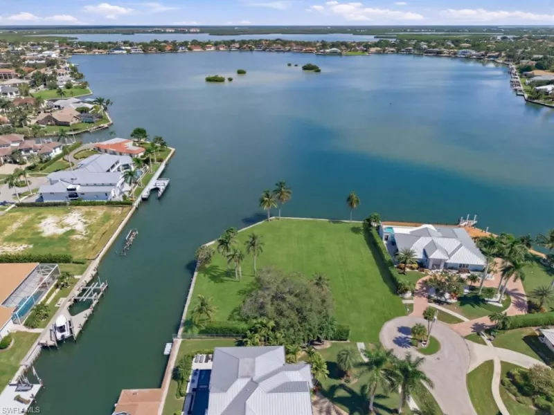 MARCO ISLAND