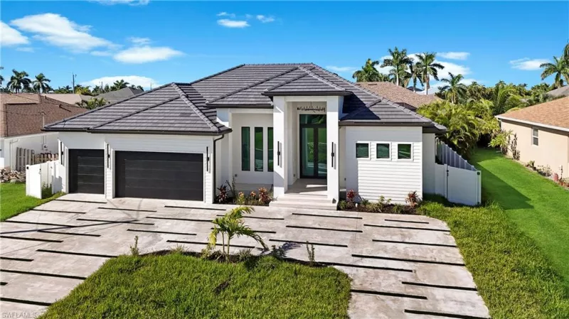 CAPE CORAL