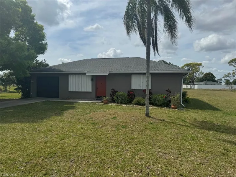 LEHIGH ACRES