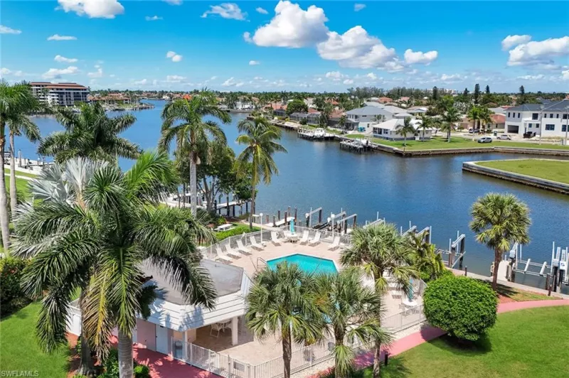 MARCO ISLAND