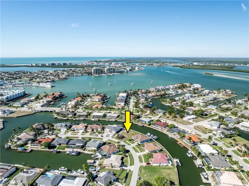 MARCO ISLAND