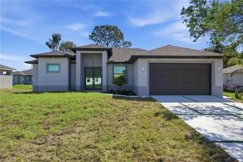 LEHIGH ACRES