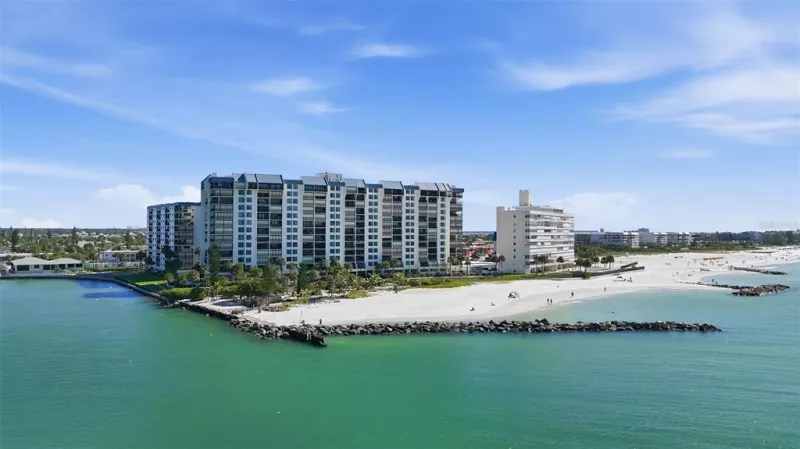 ST PETE BEACH