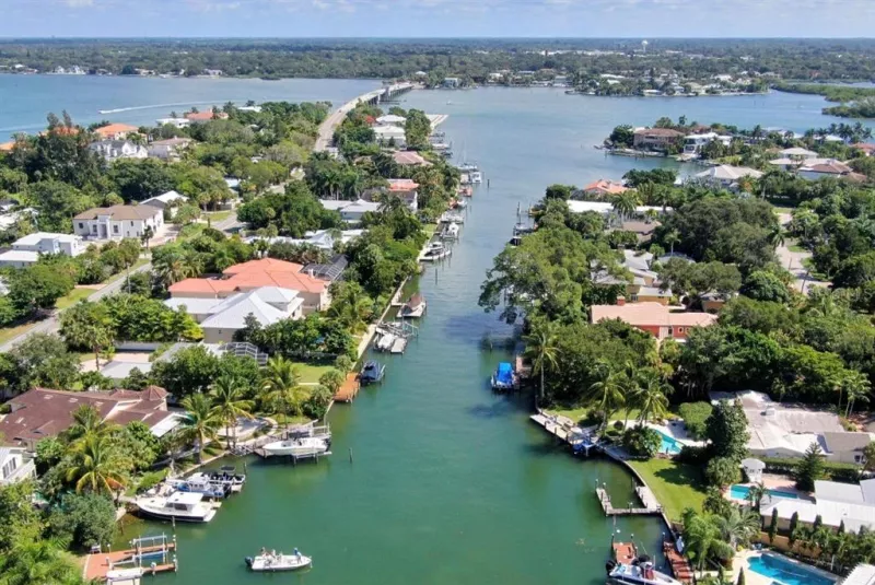 SARASOTA