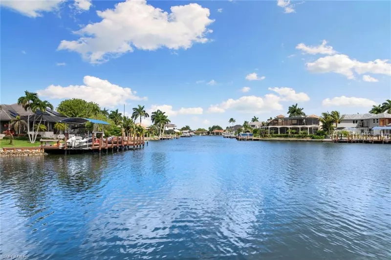 MARCO ISLAND