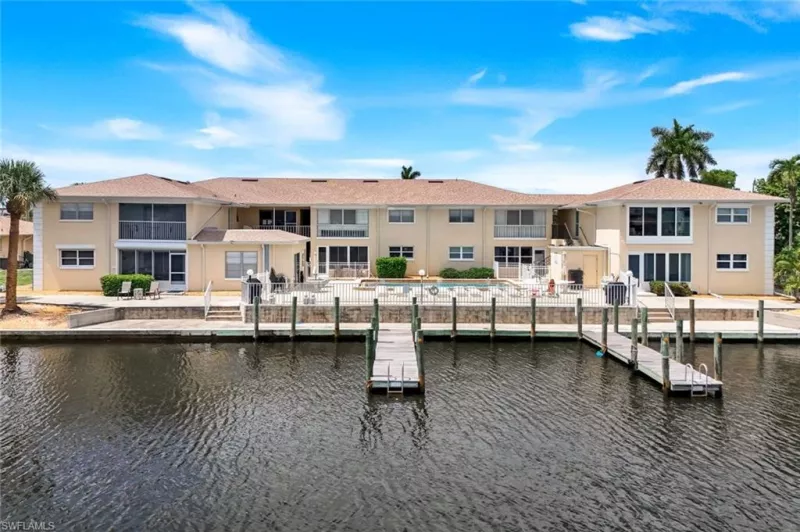 CAPE CORAL