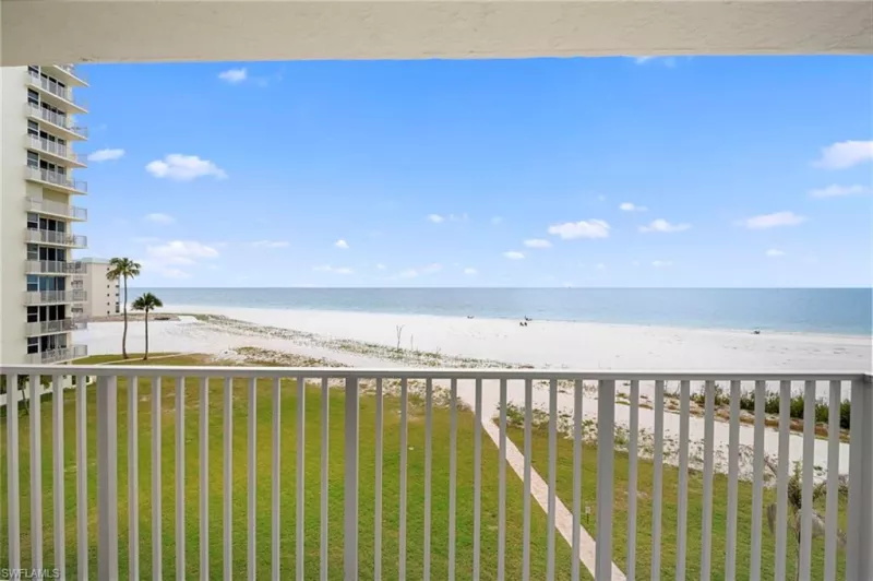 FORT MYERS BEACH