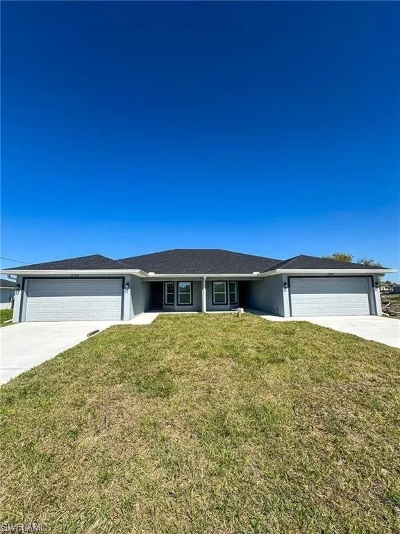 LEHIGH ACRES