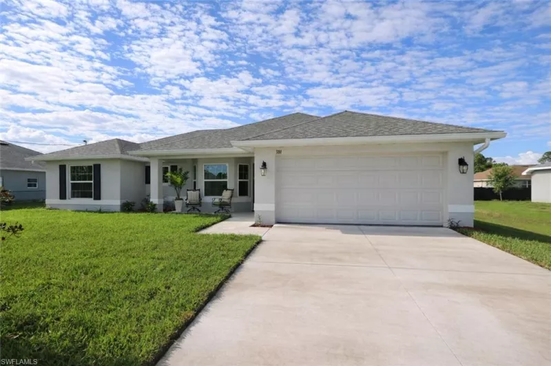 LEHIGH ACRES