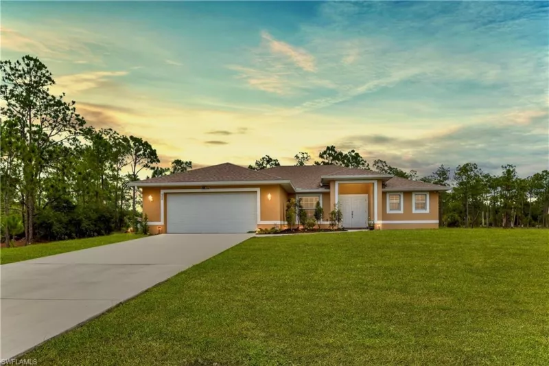 LEHIGH ACRES