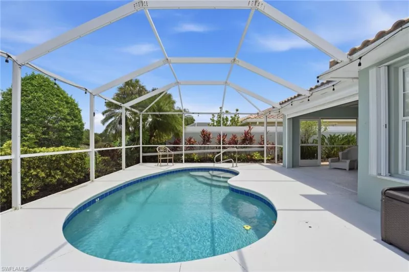 BONITA SPRINGS