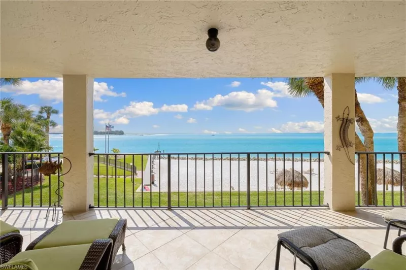 MARCO ISLAND