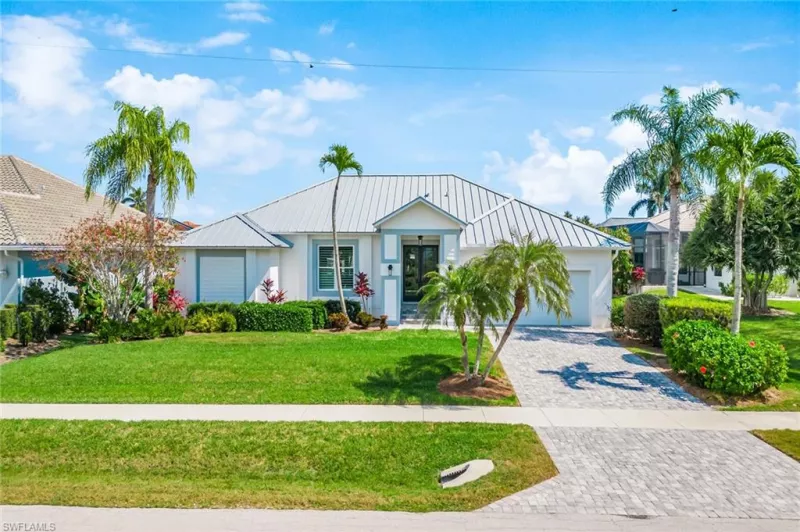 MARCO ISLAND