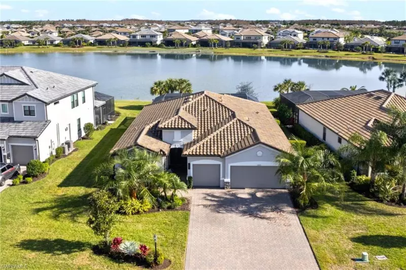 ESTERO