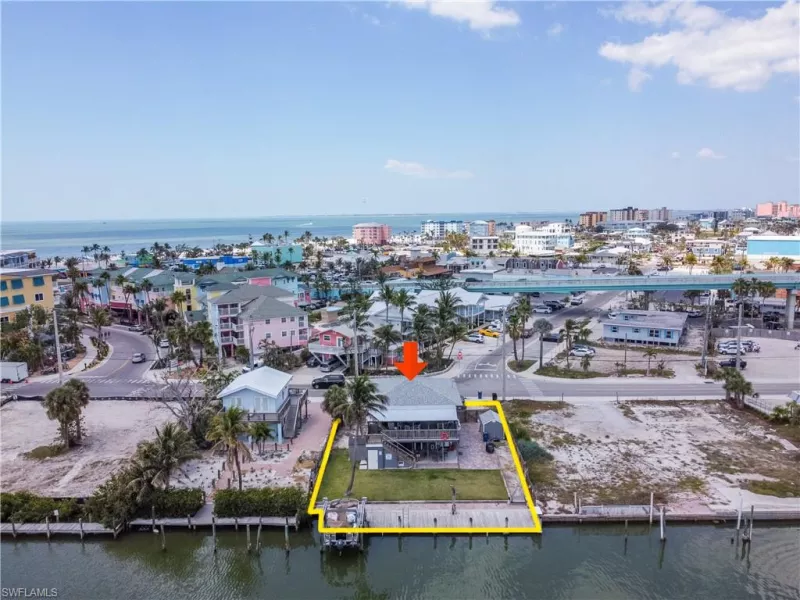 FORT MYERS BEACH