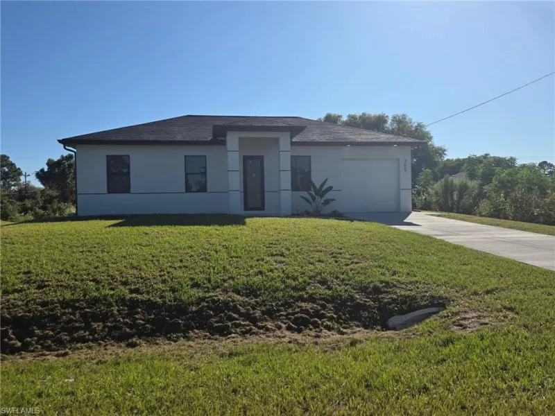 LEHIGH ACRES