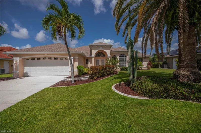 CAPE CORAL