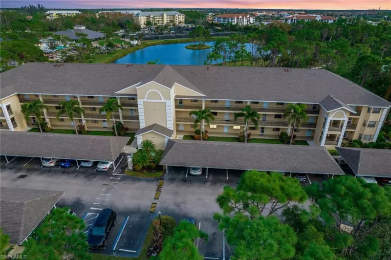ESTERO