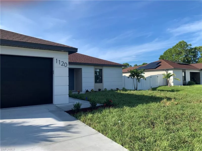 LEHIGH ACRES