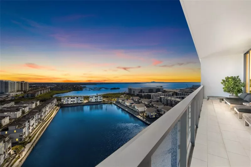 TAMPA
