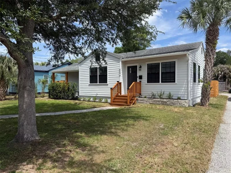 TAMPA