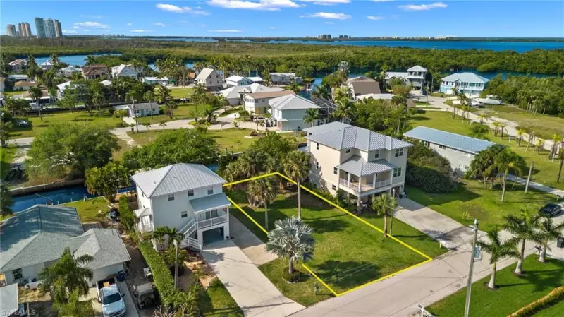 BONITA SPRINGS