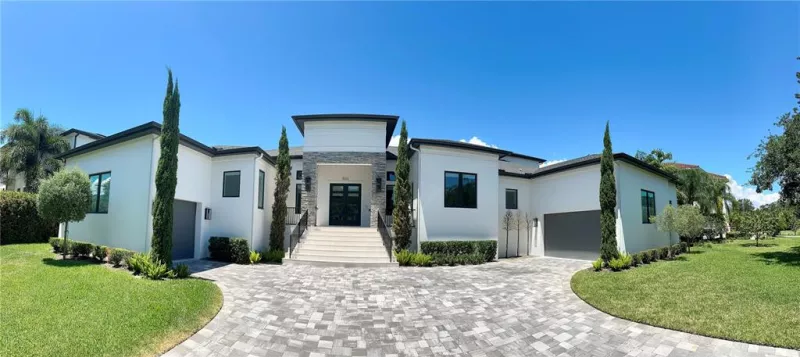TAMPA