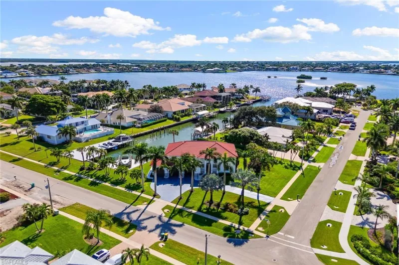 MARCO ISLAND