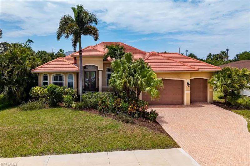 MARCO ISLAND
