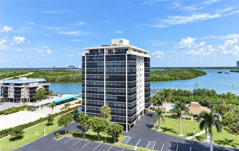 BONITA SPRINGS