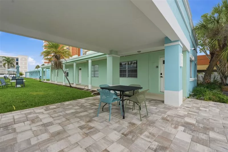REDINGTON SHORES