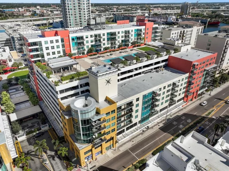 TAMPA