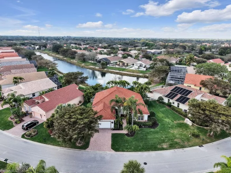 ESTERO