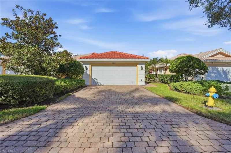BONITA SPRINGS