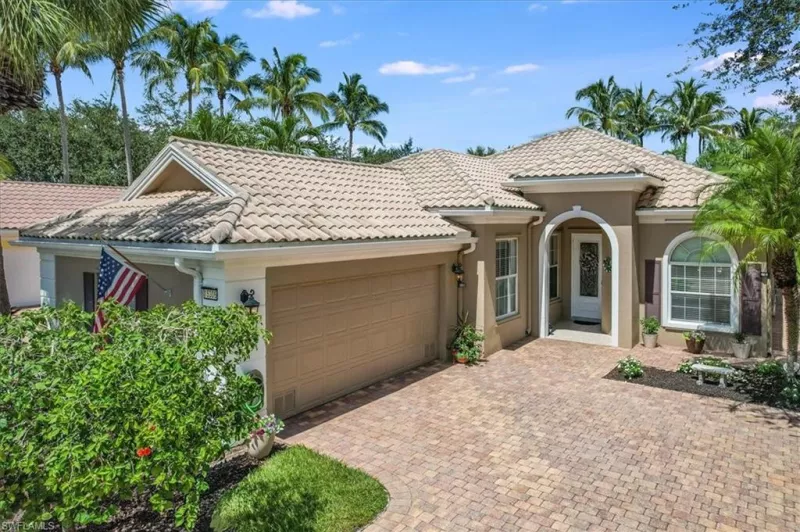 BONITA SPRINGS
