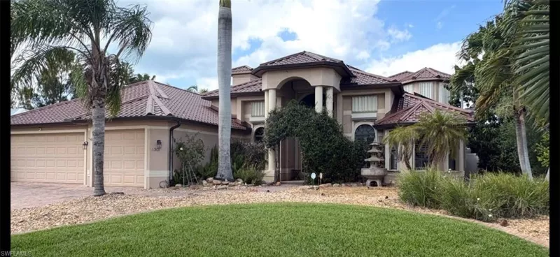 CAPE CORAL