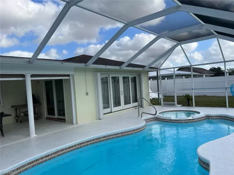 CAPE CORAL