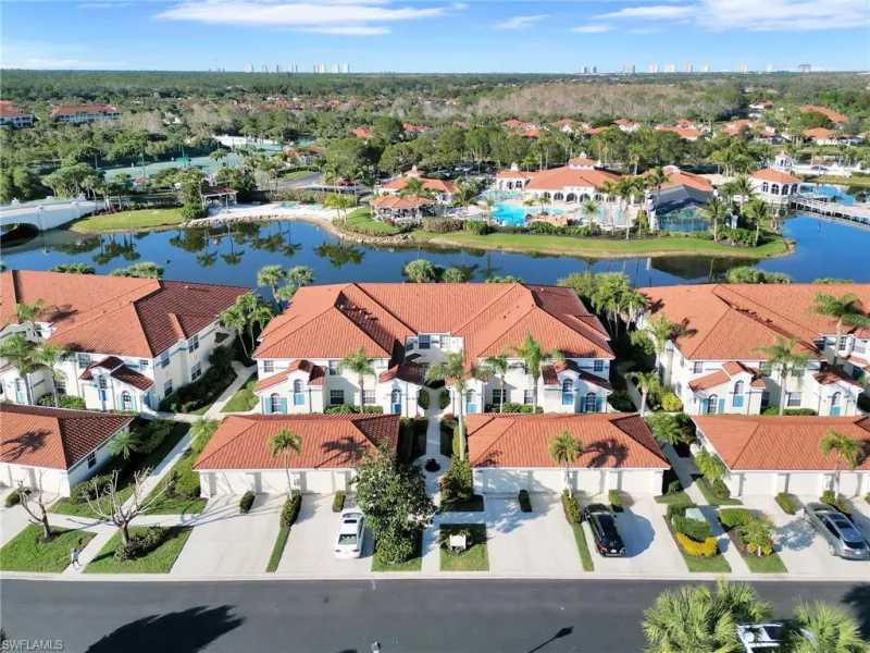 ESTERO