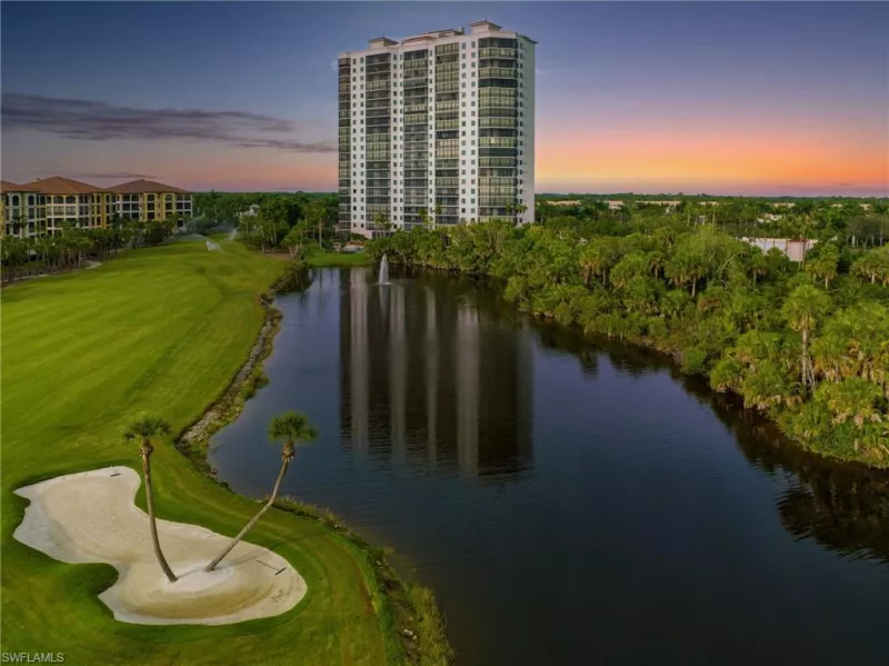 ESTERO