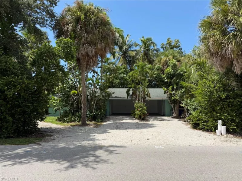 BONITA SPRINGS