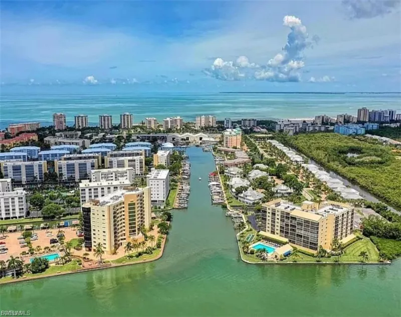FORT MYERS BEACH
